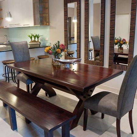 Chung cư 99 m² 2 phòng ngủ, 2 phòng tắm riêng ở Trung tâm Stellenbosch Ngoại thất bức ảnh