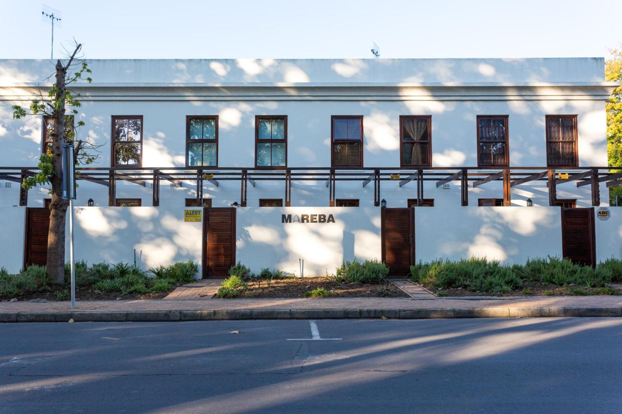 Chung cư 99 m² 2 phòng ngủ, 2 phòng tắm riêng ở Trung tâm Stellenbosch Ngoại thất bức ảnh