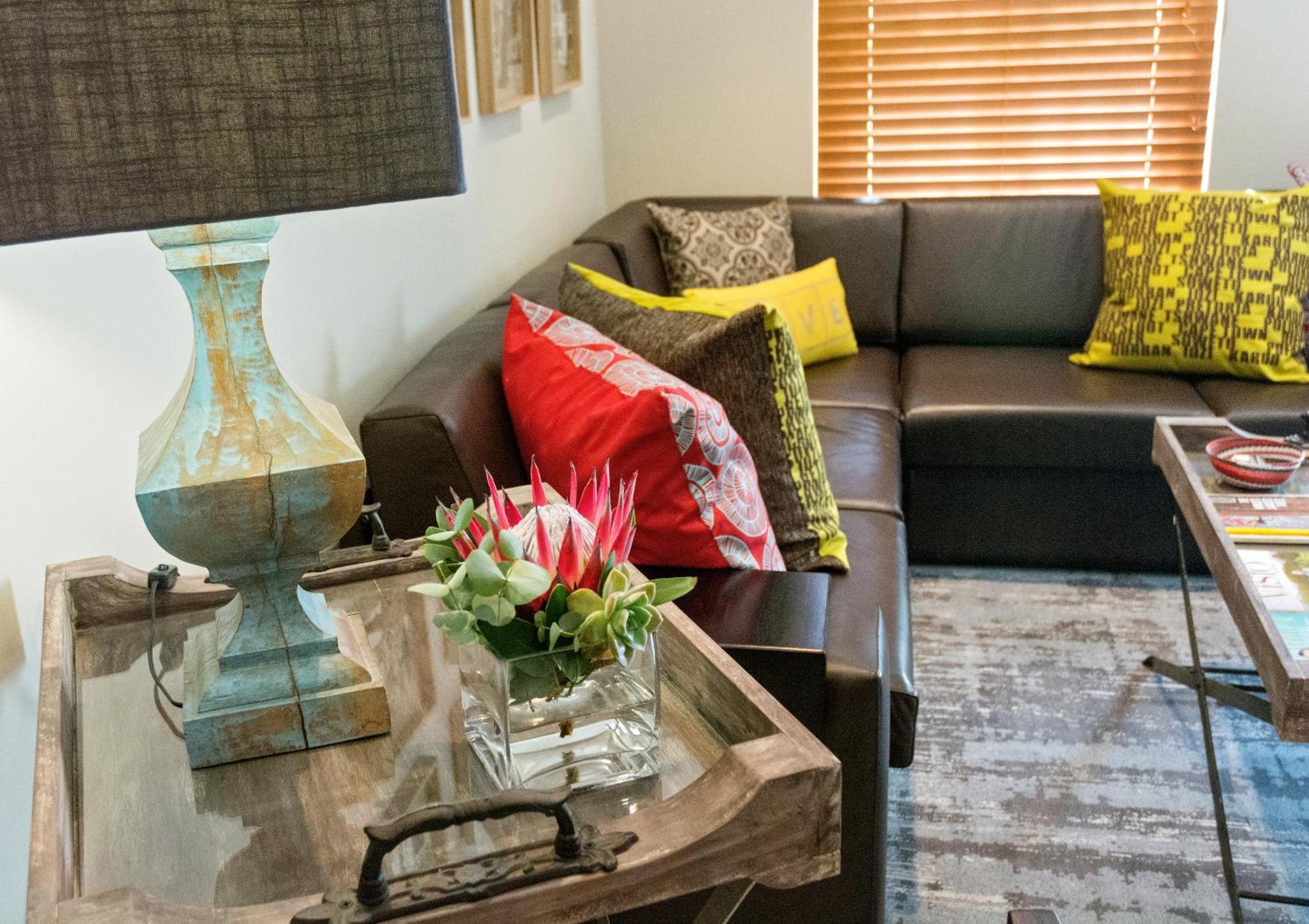 Chung cư 99 m² 2 phòng ngủ, 2 phòng tắm riêng ở Trung tâm Stellenbosch Ngoại thất bức ảnh
