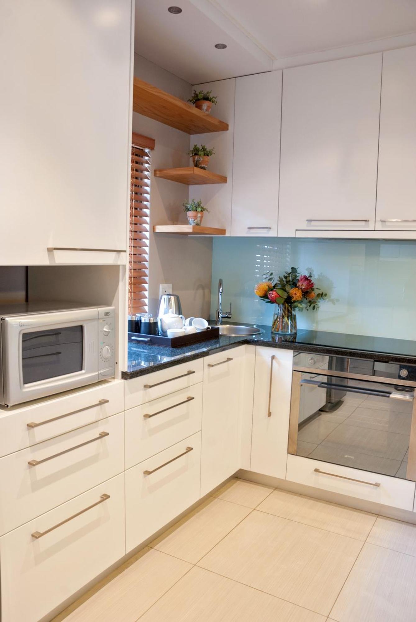 Chung cư 99 m² 2 phòng ngủ, 2 phòng tắm riêng ở Trung tâm Stellenbosch Ngoại thất bức ảnh